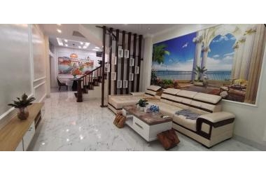 LIỀN KỀ XA LA GẦN TRƯỜNG NGÔ GIA TỰ 75M 4T 8.2TỶ